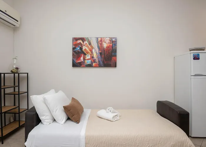 Apartment Dora's