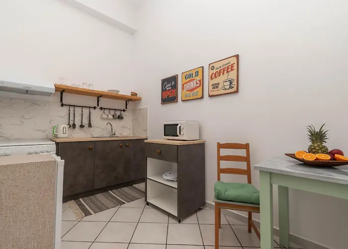 Dora's Apartment Laganas