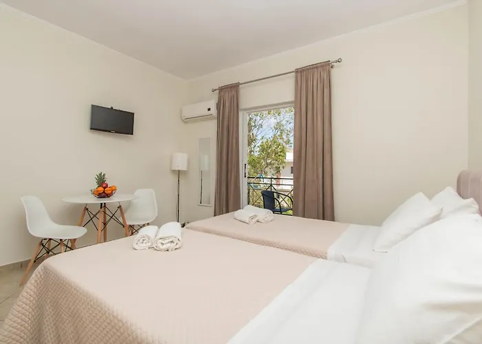 Apartment Dora's Laganas