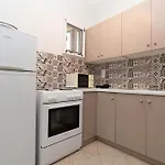 아파트 Dora's