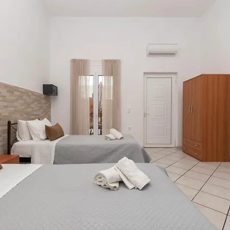 Dora's Appartement Laganas