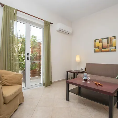 Dora's Appartement *