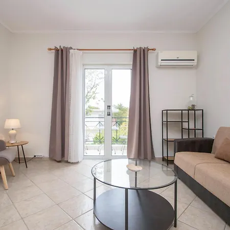 Apartment Dora's